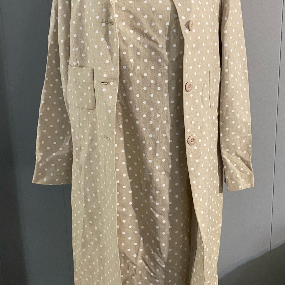 Jessica Howard Beige Polka Dot Button-Front Coat